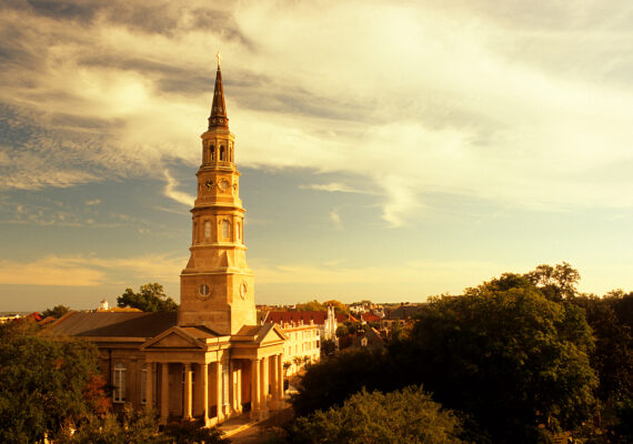 A tall church building in Charleston, SC.